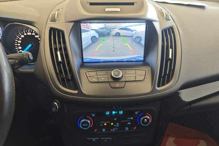 Used Ford Kuga 2017 EcoBoost 245 4x4 Prestige Edition Audio And AC Panel