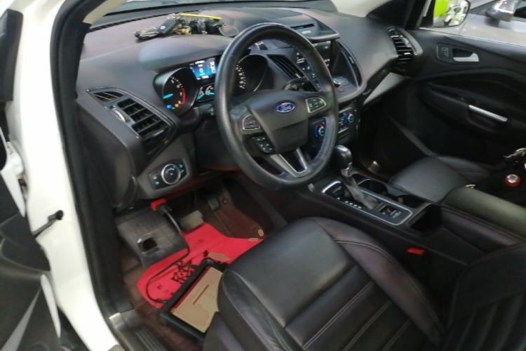 Used Ford Kuga 2017 EcoBoost 245 Four-Wheel Drive Platinum Edition Center Console