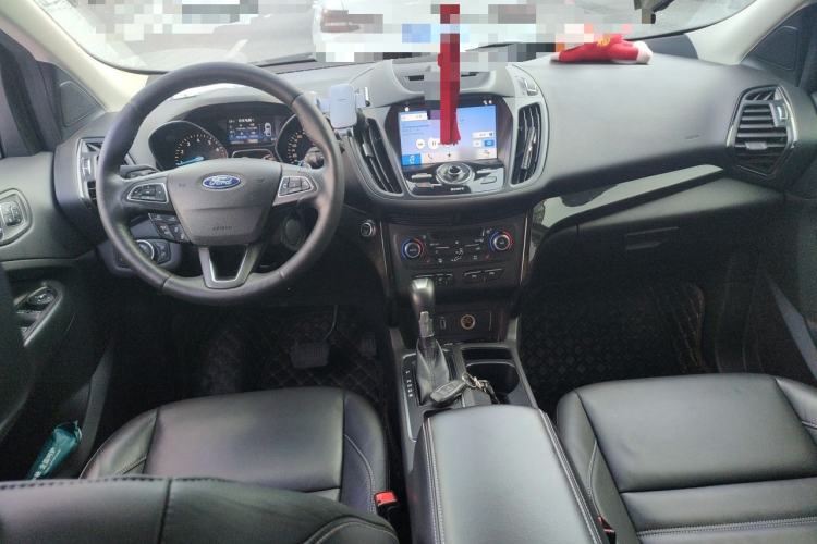 Used Ford Kuga 2017 EcoBoost 245 Four-Wheel Drive Titanium Edition Center Console