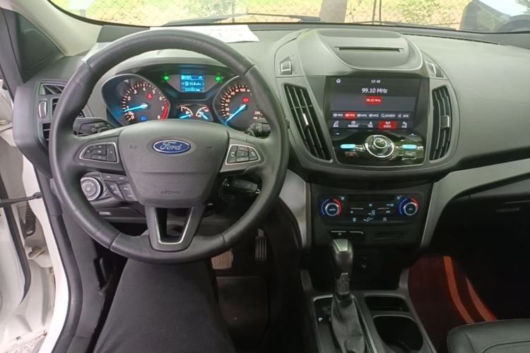 Used Ford Kuga 2017 EcoBoost 180 Two-Wheel-Drive Tiger Leap Model Center Console