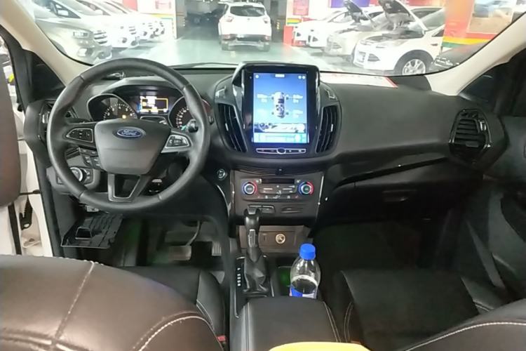 Used Ford Kuga 2017 EcoBoost 245 4x4 Prestige Edition Center Console