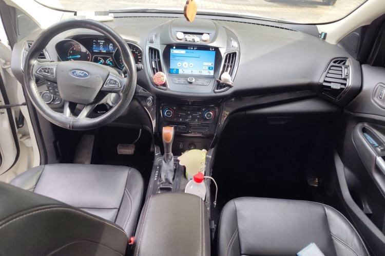 Used Ford Kuga 2017 EcoBoost 245 4x4 Prestige Edition Center Console
