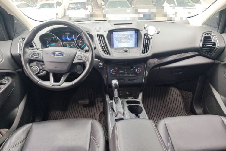 Used Ford Kuga 2017 EcoBoost 180 Two-Wheel-Drive Luxury Wing Edition Center Console