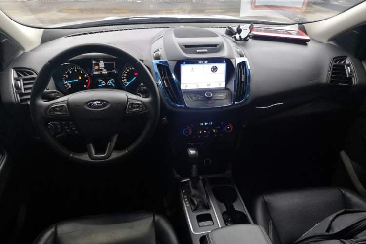 Used Ford Kuga 2017 EcoBoost 180 Four-Wheel Drive Luxury Wing Model Center Console