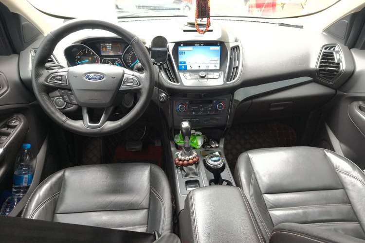Used Ford Kuga 2017 EcoBoost 245 4x4 Prestige Edition Center Console