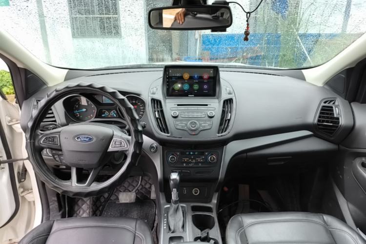 Used Ford Kuga 2017 EcoBoost 245 Four-Wheel Drive Platinum Edition Center Console