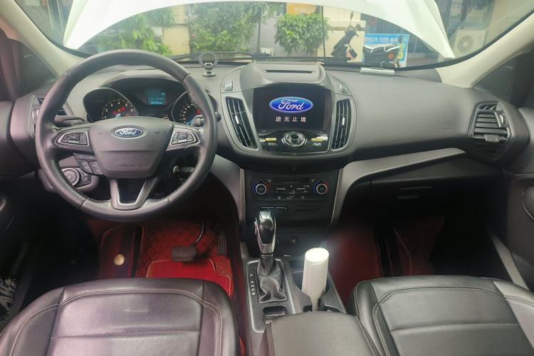Used Ford Kuga 2017 EcoBoost 180 Two-Wheel-Drive Tiger Leap Model Center Console