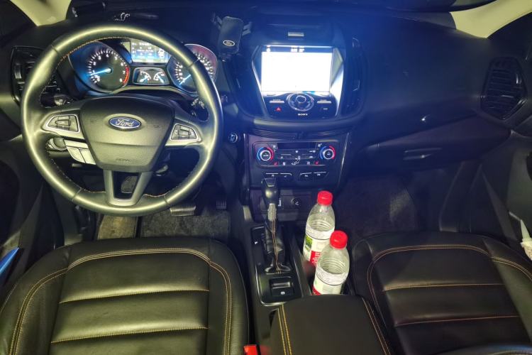Used Ford Kuga 2017 EcoBoost 245 Four-Wheel-Drive Sport Model Center Console