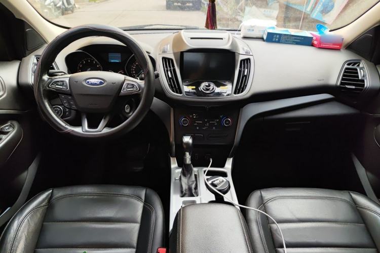 Used Ford Kuga 2017 EcoBoost 180 Two-Wheel-Drive Tiger Leap Model Center Console