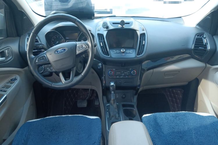 Used Ford Kuga 2017 EcoBoost 245 4x4 Prestige Edition Center Console