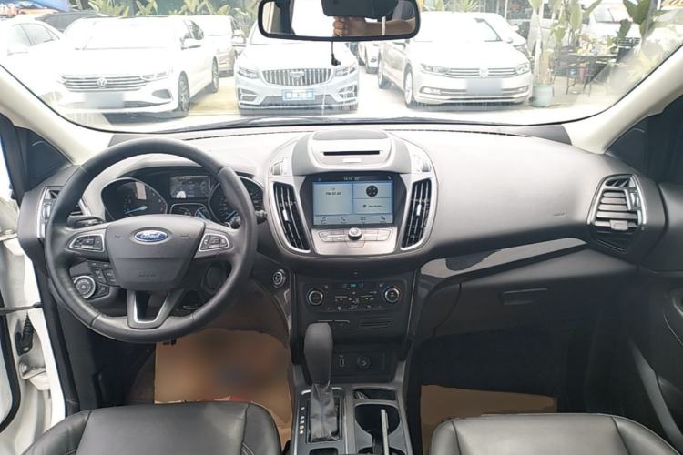 Used Ford Kuga 2017 EcoBoost 180 Four-Wheel Drive Luxury Wing Model Center Console