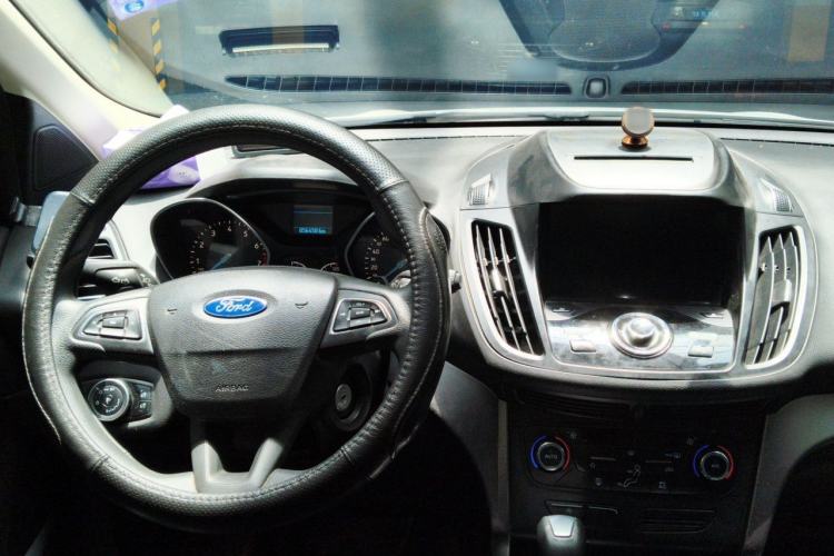 Used Ford Kuga 2017 EcoBoost 180 Two-Wheel-Drive Elite Trim Center Console