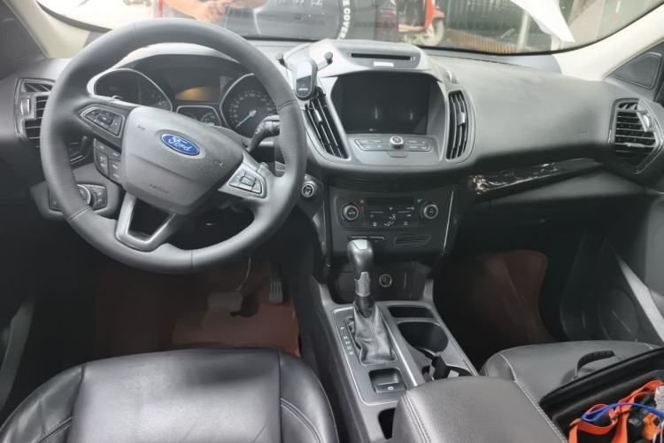Used Ford Kuga 2017 EcoBoost 245 4x4 Prestige Edition Center Console