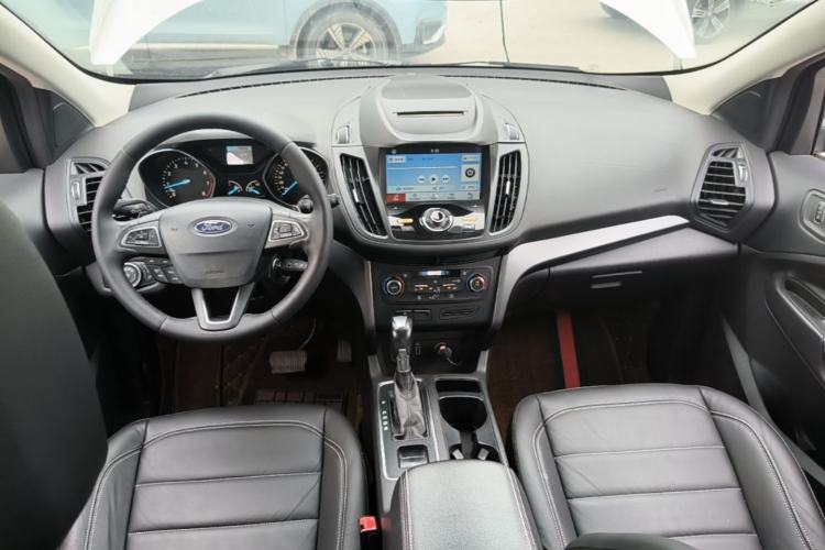 Used Ford Kuga 2017 EcoBoost 180 Two-Wheel-Drive Tiger Leap Model Center Console