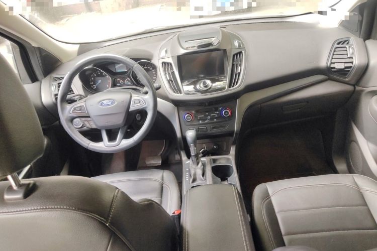 Used Ford Kuga 2017 EcoBoost 180 Two-Wheel-Drive Platinum Edition Center Console