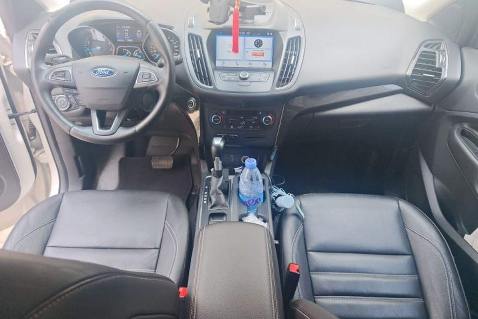 Used Ford Kuga 2017 EcoBoost 180 Two-Wheel-Drive Luxury Wing Edition Center Console