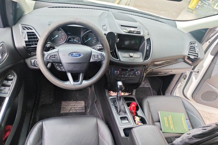 Used Ford Kuga 2017 EcoBoost 245 4x4 Prestige Edition Center Console