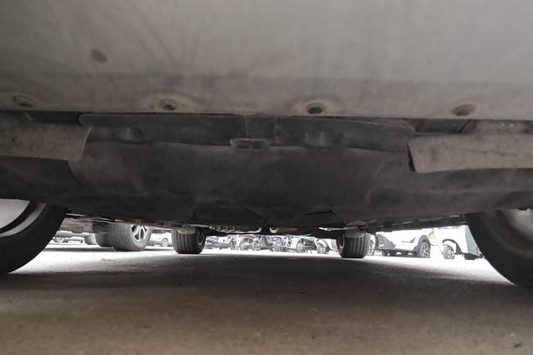 Used Ford Kuga 2017 EcoBoost 180 Two-Wheel-Drive Luxury Wing Edition Chassis Front