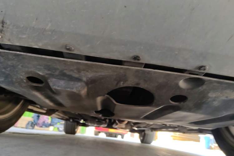 Used Ford Kuga 2017 EcoBoost 245 4x4 Prestige Edition Chassis Front
