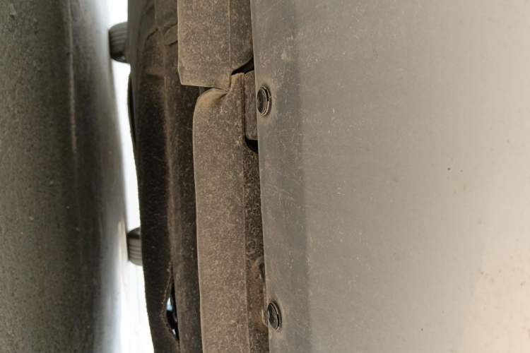 Used Ford Kuga 2017 EcoBoost 180 Two-Wheel-Drive Tiger Leap Model Chassis Front