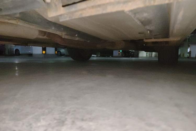 Used Ford Kuga 2017 EcoBoost 180 Two-Wheel-Drive Tiger Leap Model Chassis Front Left