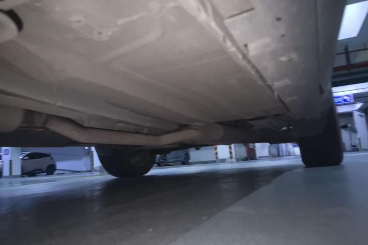 Used Ford Kuga 2017 EcoBoost 180 Two-Wheel-Drive Luxury Wing Edition Chassis Front Left