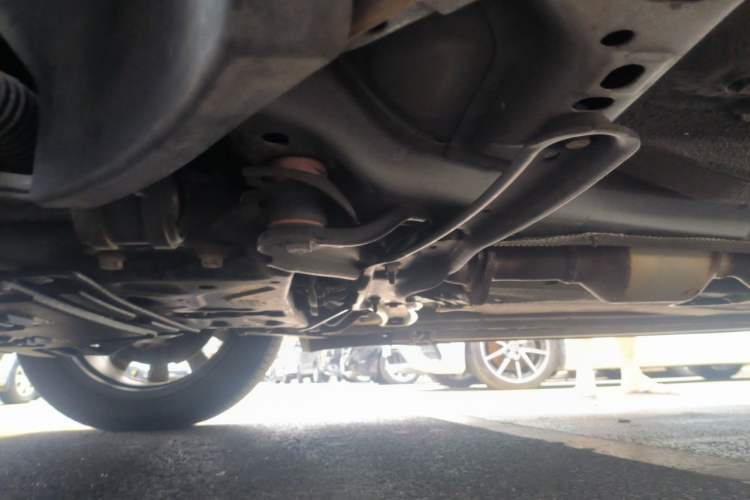 Used Ford Kuga 2017 EcoBoost 245 Four-Wheel Drive Titanium Edition Chassis Front Left