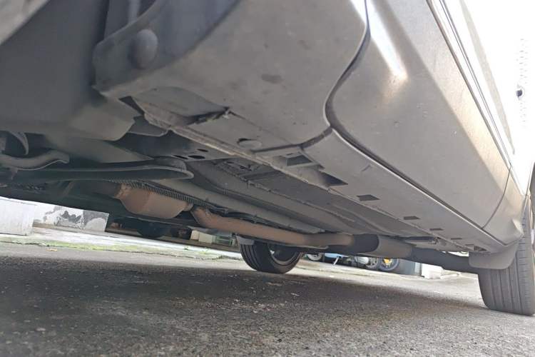 Used Ford Kuga 2017 EcoBoost 245 Four-Wheel-Drive Sport Model Chassis Front Left