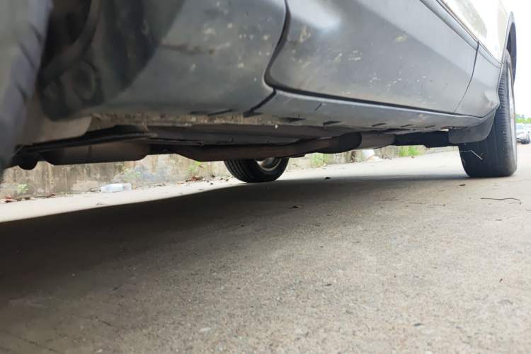 Used Ford Kuga 2017 EcoBoost 180 Two-Wheel-Drive Tiger Leap Model Chassis Front Left