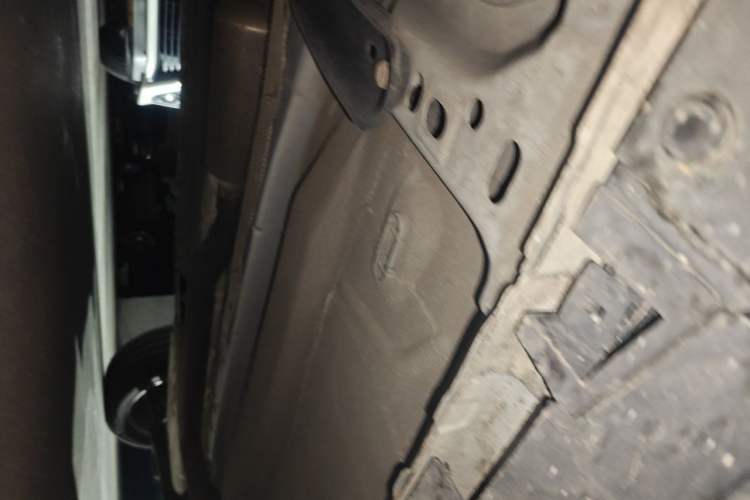 Used Ford Kuga 2017 EcoBoost 180 Two-Wheel-Drive Luxury Wing Edition Chassis Front Left