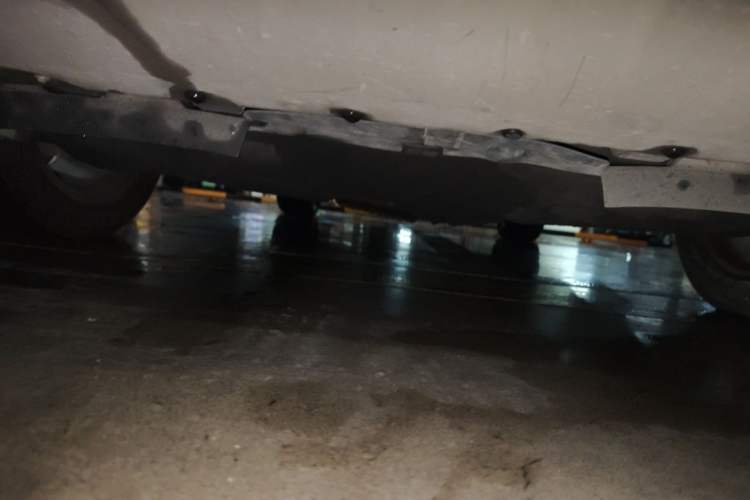 Used Ford Kuga 2017 EcoBoost 180 Two-Wheel-Drive Luxury Wing Edition Chassis Front