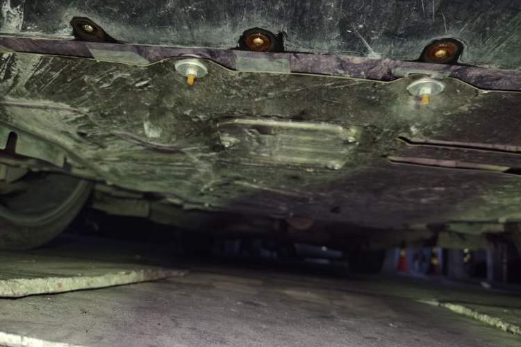 Used Ford Kuga 2017 EcoBoost 245 Four-Wheel-Drive Sport Model Chassis Front