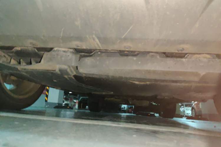 Used Ford Kuga 2017 EcoBoost 180 Two-Wheel-Drive Tiger Leap Model Chassis Front
