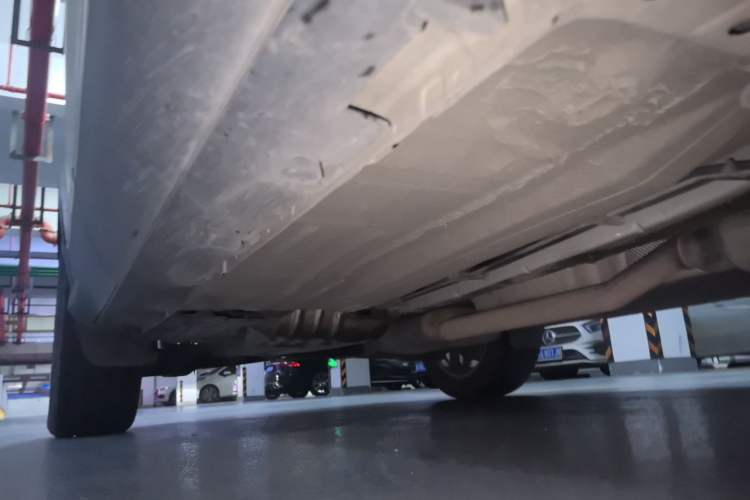 Used Ford Kuga 2017 EcoBoost 180 Two-Wheel-Drive Luxury Wing Edition Chassis Front Right