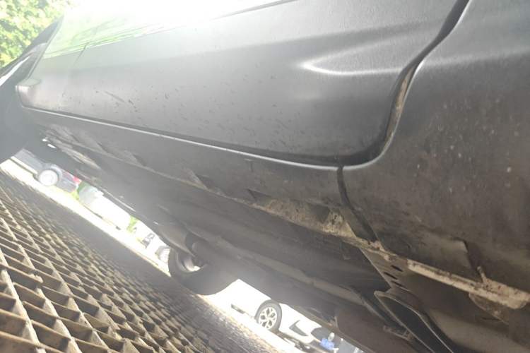 Used Ford Kuga 2017 EcoBoost 180 Four-Wheel Drive Luxury Wing Model Chassis Front Right