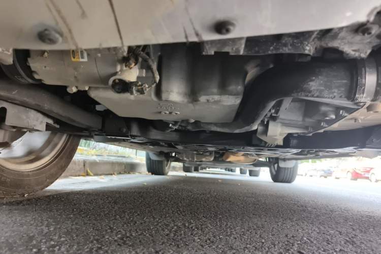 Used Ford Kuga 2017 EcoBoost 245 4x4 Prestige Edition Chassis Front