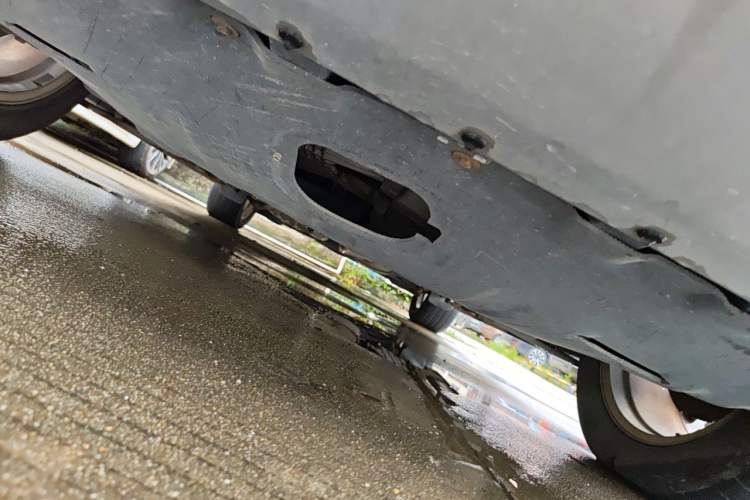 Used Ford Kuga 2017 EcoBoost 180 Two-Wheel-Drive Tiger Leap Model Chassis Front