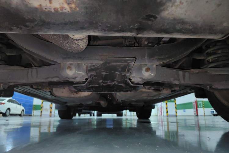 Used Ford Kuga 2017 EcoBoost 180 Two-Wheel-Drive Tiger Leap Model Chassis Rear