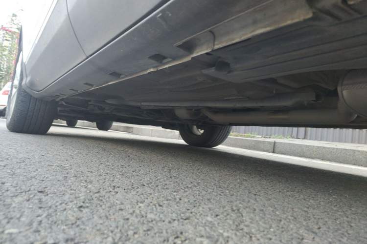 Used Ford Kuga 2017 EcoBoost 245 Four-Wheel Drive Titanium Edition Chassis Rear Left