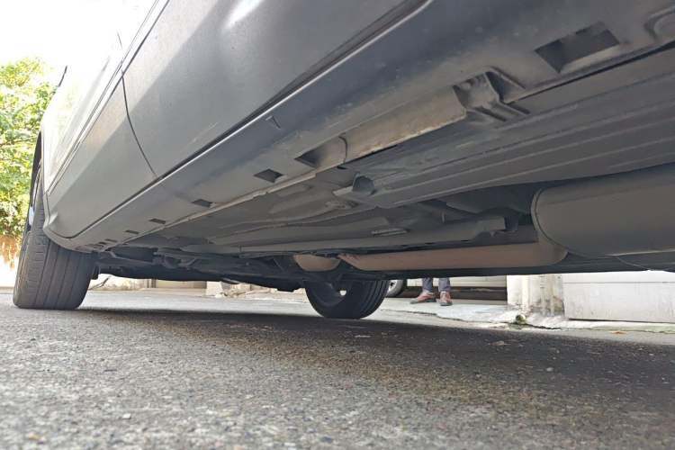 Used Ford Kuga 2017 EcoBoost 245 Four-Wheel-Drive Sport Model Chassis Rear Left