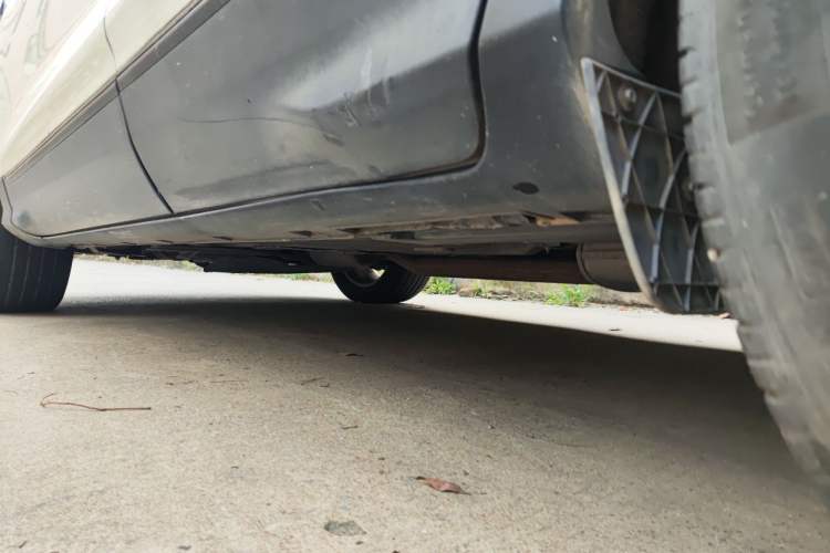 Used Ford Kuga 2017 EcoBoost 180 Two-Wheel-Drive Tiger Leap Model Chassis Rear Left