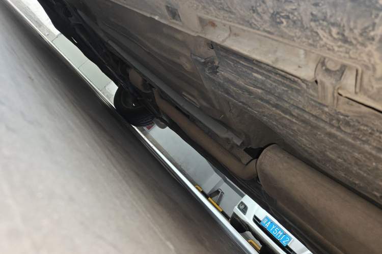 Used Ford Kuga 2017 EcoBoost 245 4x4 Prestige Edition Chassis Rear Left