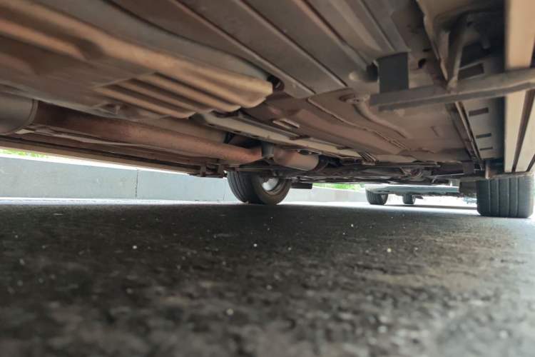 Used Ford Kuga 2017 EcoBoost 245 Four-Wheel Drive Titanium Edition Chassis Rear Right