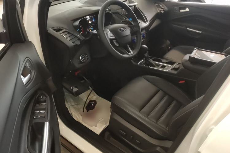 Used Ford Kuga 2017 EcoBoost 180 Four-Wheel Drive Luxury Wing Model Driver Seat