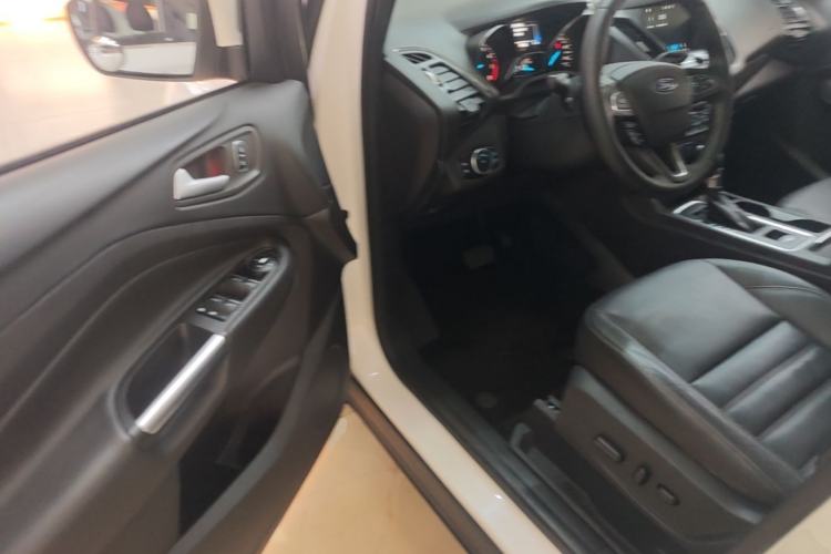 Used Ford Kuga 2017 EcoBoost 245 4x4 Prestige Edition Driver Seat
