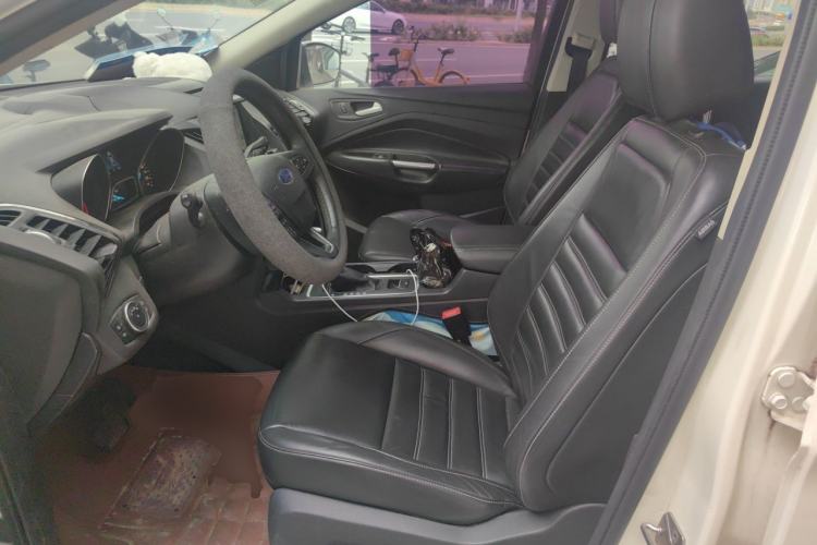 Used Ford Kuga 2017 EcoBoost 245 Four-Wheel Drive Titanium Edition Driver Seat