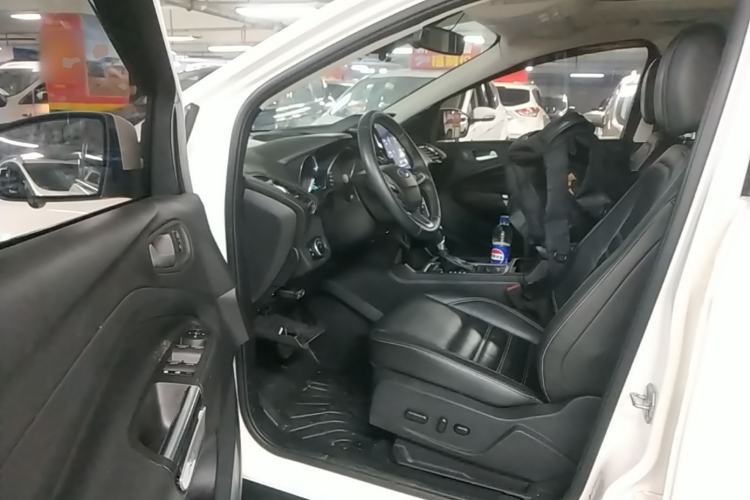 Used Ford Kuga 2017 EcoBoost 245 4x4 Prestige Edition Driver Seat