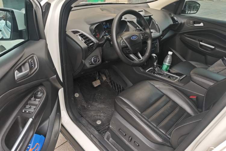 Used Ford Kuga 2017 EcoBoost 245 4x4 Prestige Edition Driver Seat