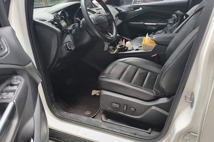 Used Ford Kuga 2017 EcoBoost 245 Four-Wheel Drive Platinum Edition Driver Seat