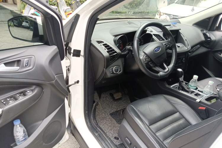Used Ford Kuga 2017 EcoBoost 245 4x4 Prestige Edition Driver Seat